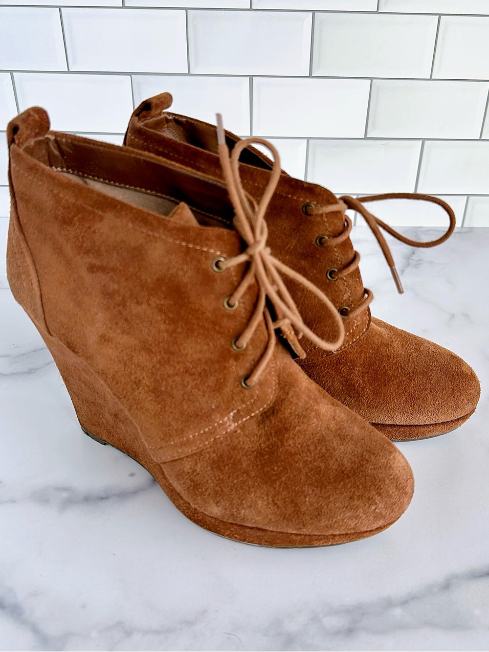 Jessica Simpson Women's Suede Lace-Up Wedge Booties - Brown